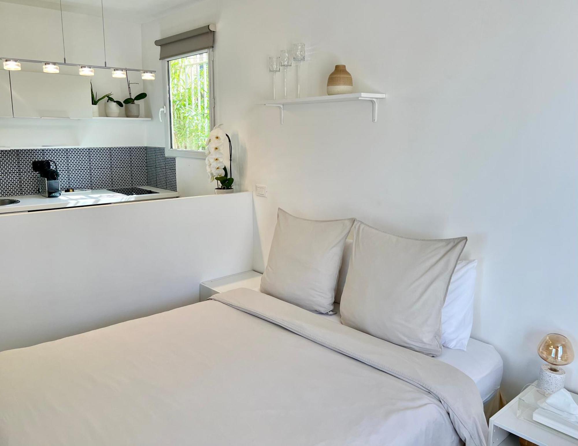 Cosy Studio With Garden And Free Parking - 拉杜尔比 外观 照片